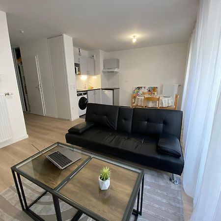 Joli Appartement F2 Bobigny Metro Proche Paris Eksteriør billede